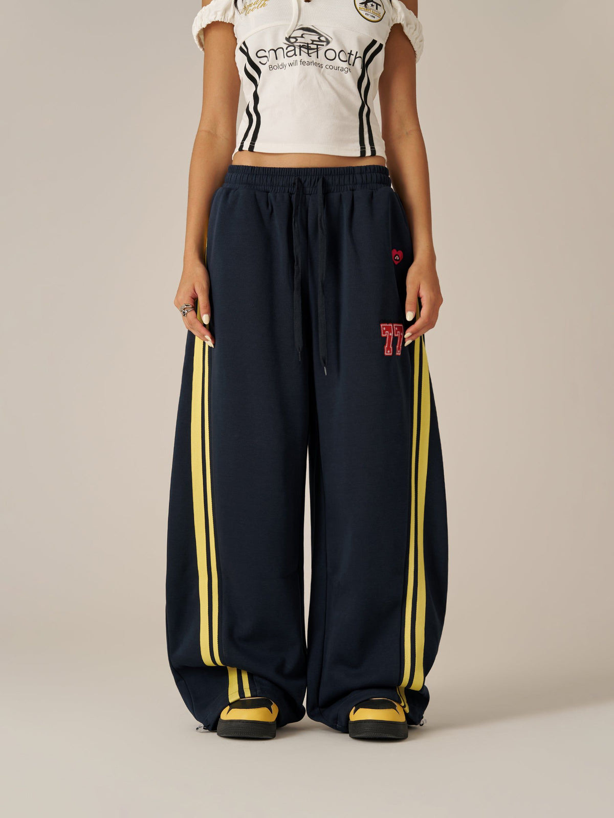 Stripe Baggy Barrel Sweatpants Dark Blue - Aelfric Eden