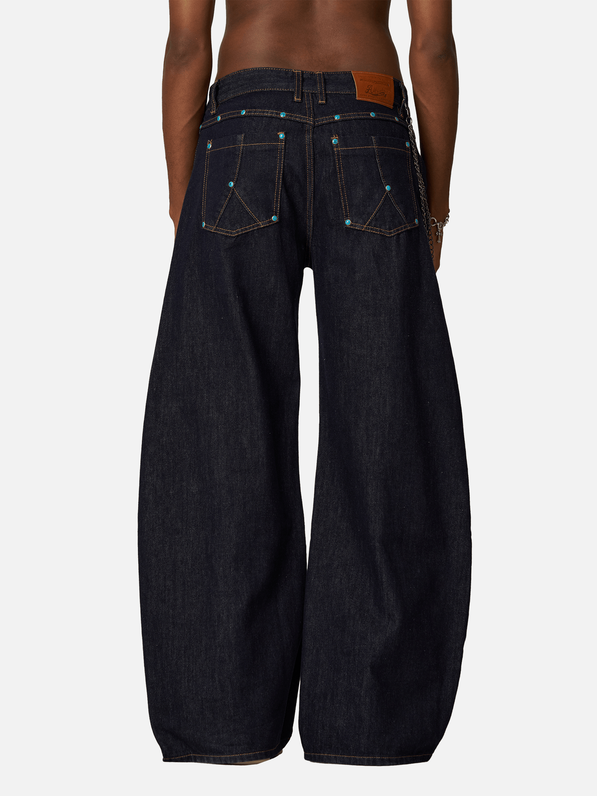 Baggy Barrel Rivet Raw Jeans Black - Aelfric Eden