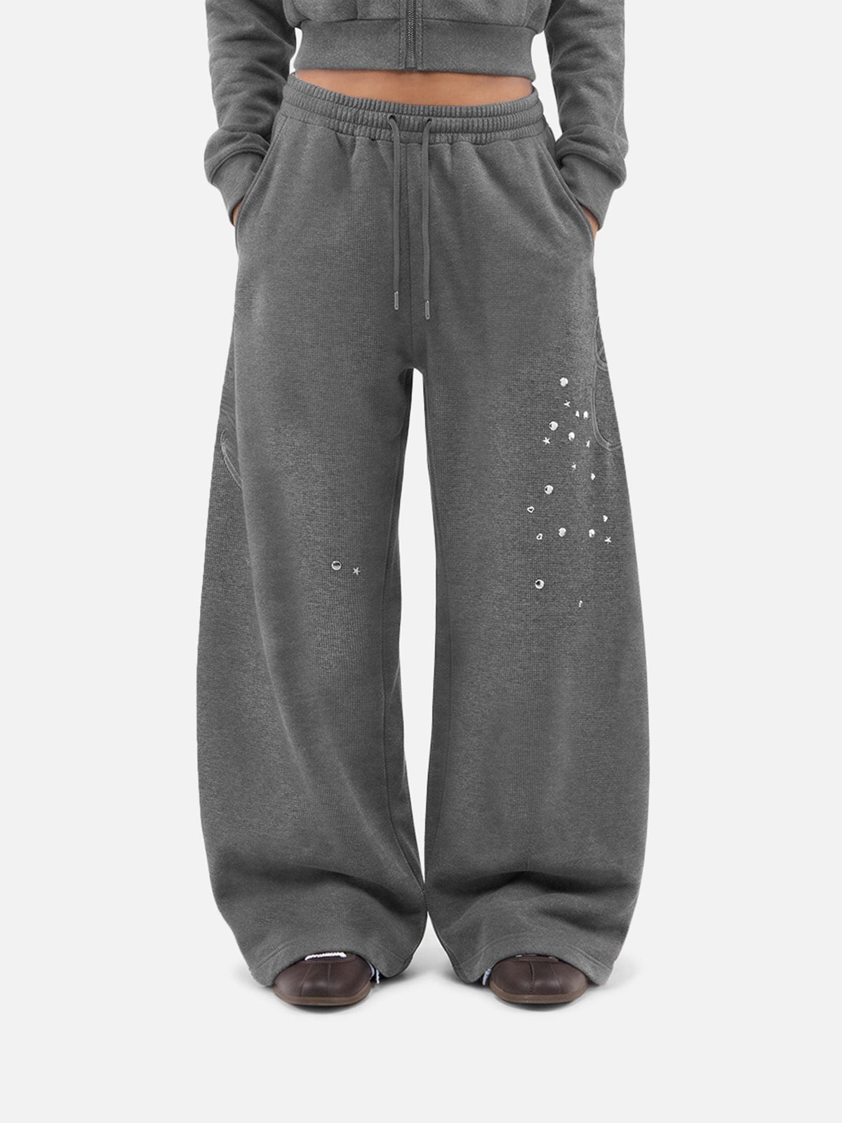 Studded Baggy Barrel Sweatpants Grey - Aelfric Eden