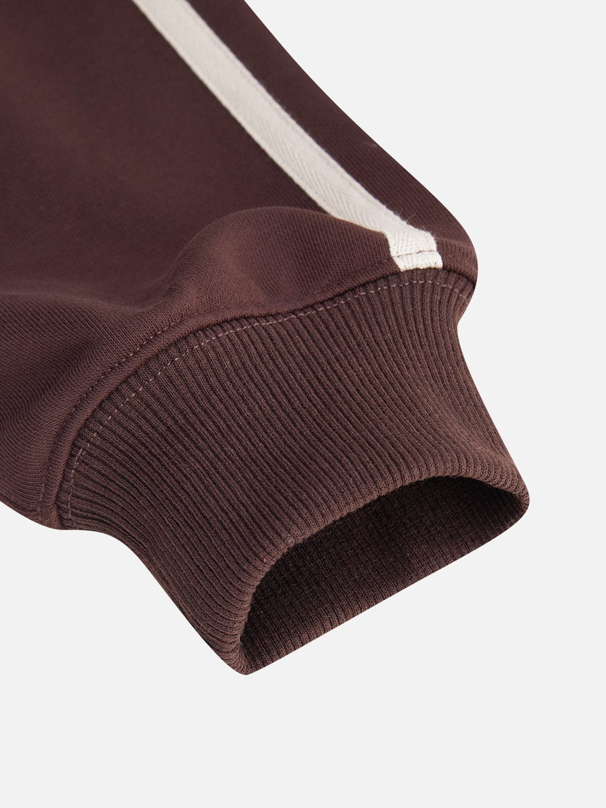 [Pre-Order] Boxy Striped Embroidery Sets Brown - Aelfric Eden