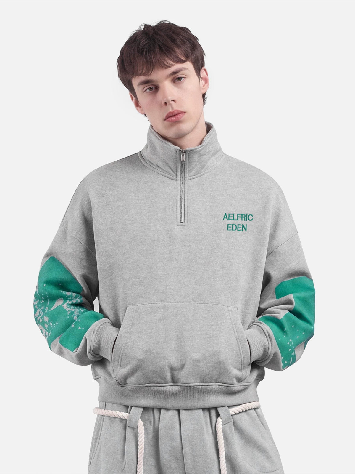 Boxy Graphic Quarter-Zip Sweatshirt Grey - Aelfric Eden